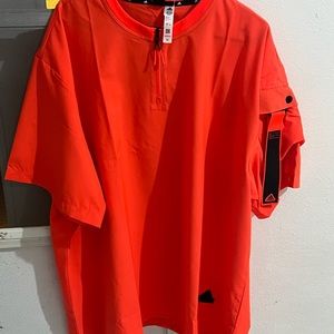 Adidas multi sport size L